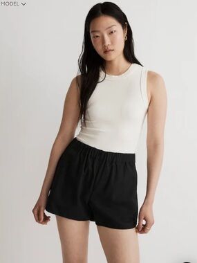 Madewell Pull On Shorts in almost black